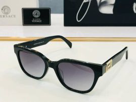 Picture of Versace Sunglasses _SKUfw55117999fw